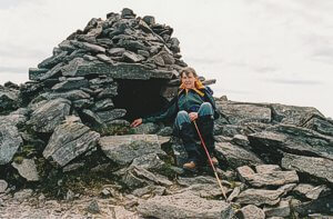 Stone shelter on the first summit of Caher. Coomloughra Horseshoe, Ireland.
