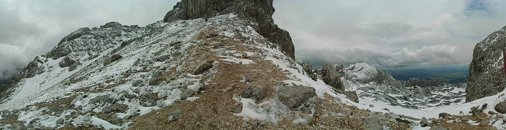 Final Asent of Bobotov Kuk from the col between it and Lucin Vrh